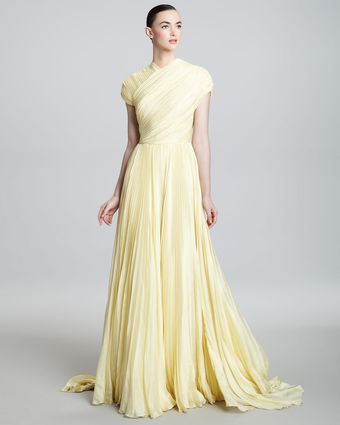  Cap-sleeve High-neck Gown 