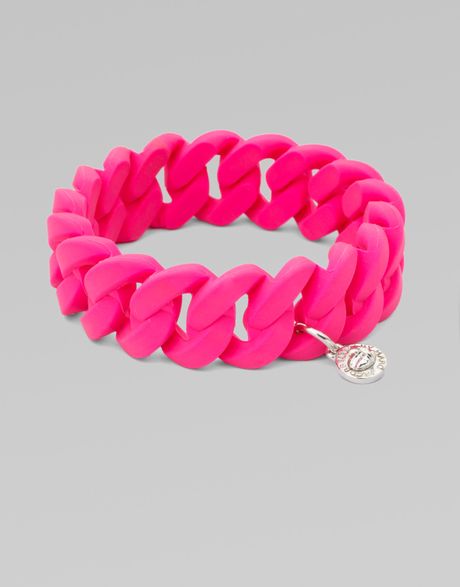 Marc By Marc Jacobs Rubber Wrapped Structural Chain Link Bangle Bracelet in Pink (fluoropink) - Lyst