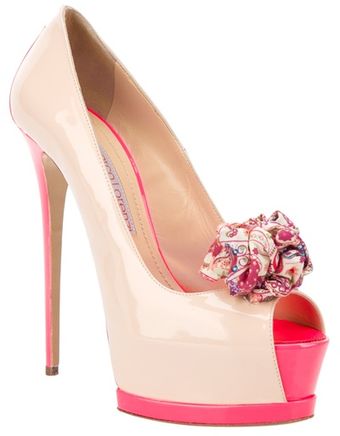  Peep Toe Shoe 