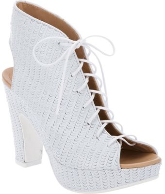  Open Toe Shoe 