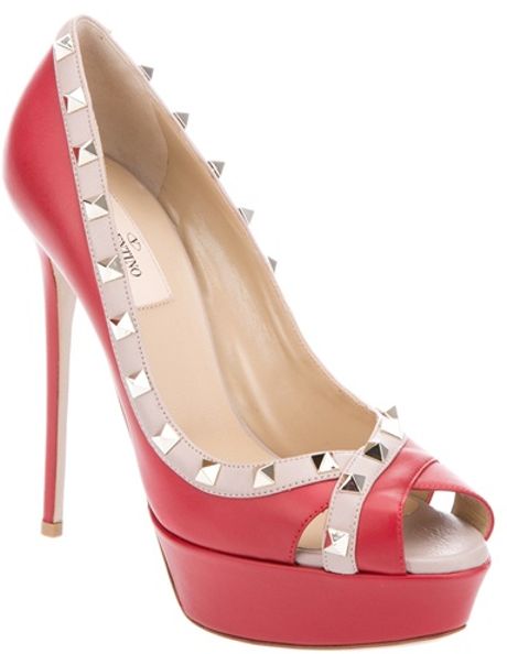 Valentino Studded Pump in Red - Lyst