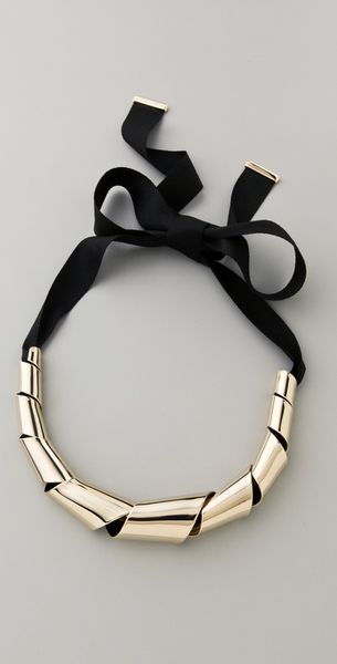  Metal Ribbons Big Twist Necklace 