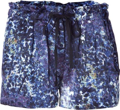 Edun Indigo Glass Print Pleated Silk Shorts in Blue (indigo) - Lyst