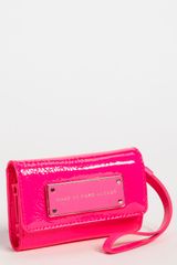 Marc Jacobs Take Me Iphone Wallet