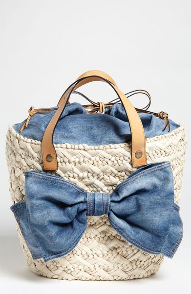 Red Valentino Straw Denim Bow Bucket Bag in Beige (denim) - Lyst