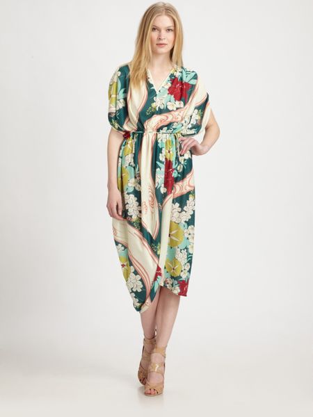 Suno Drapey Printed Vneck Dress in Beige (nude) - Lyst