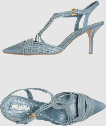  Slingbacks 