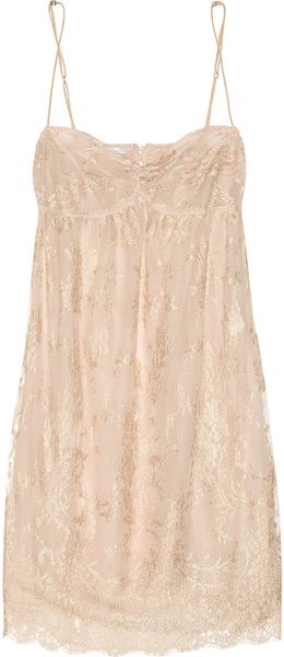 Rosamosario Camiamo Chantilly Lace Chemise in Pink (blush) - Lyst