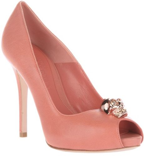 Alexander Mcqueen Peep Toe Pump in Orange - Lyst