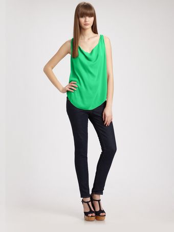 Alice + Olivia Lucy Silk Trapeze Top - Lyst