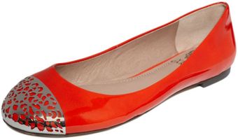 Vince Camuto Oneda Flats - Lyst