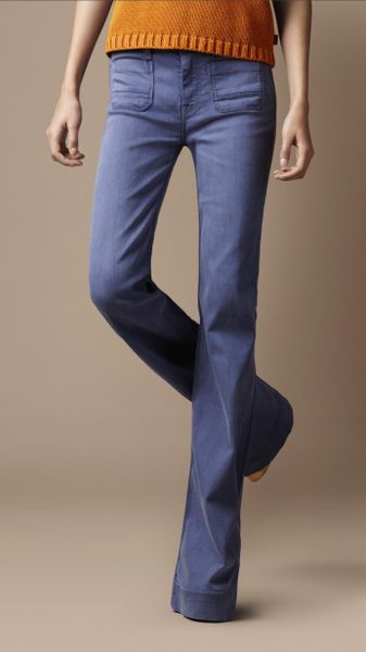 Burberry Borough Flared Jeans in Blue (blueberry) - Lyst
