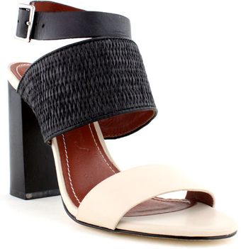  Clair Sandal 