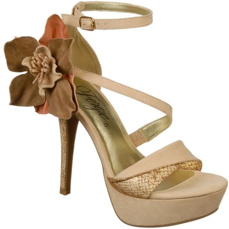 fergie shoes corsage sandals