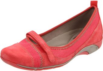 Naturalizer Yesenia Fashion Sneaker - Lyst