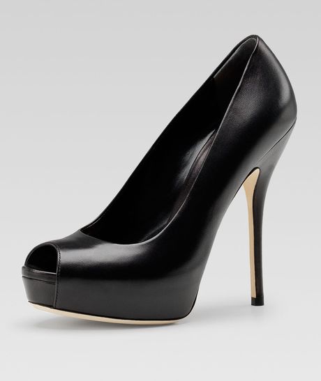 Gucci Sofia Pump in Black - Lyst