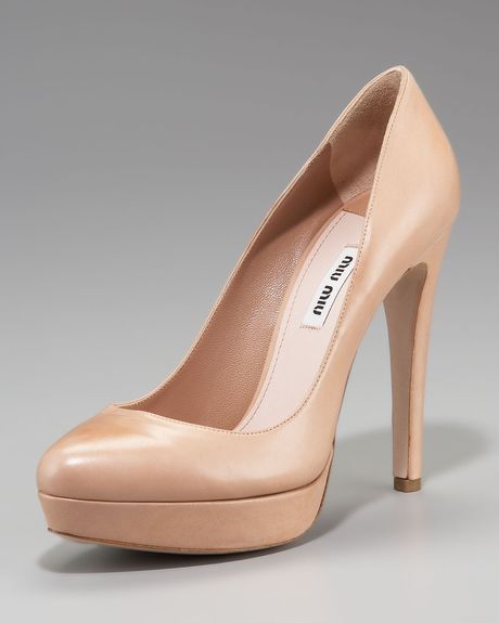 Miu Miu Leather Platform Pump, Nude in Beige (nude) - Lyst