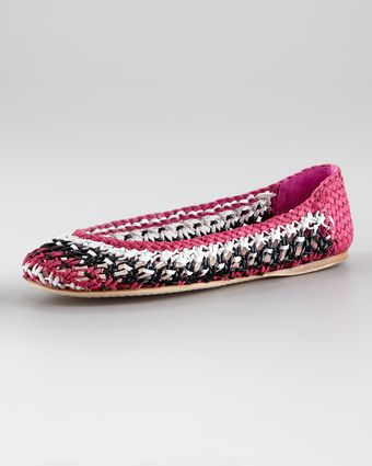  Woven Flat 