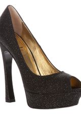Yves Saint Laurent Palais Pump