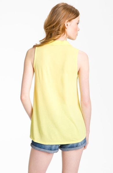 sleeveless collared top