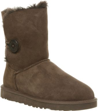  Bailey Button Chocolate Suede 