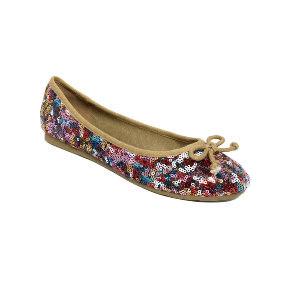 american rag flat shoes
