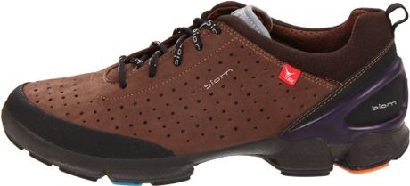 ecco ladies waterproof walking shoes