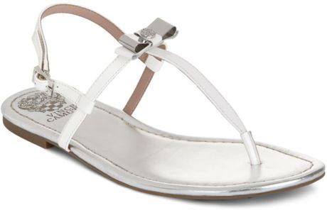 Vince Camuto Malinda Flat Thong Sandals in White - Lyst