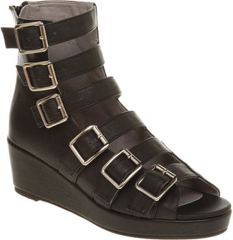  Word Wedge Black Pu 