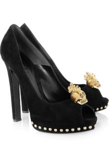 Alexander McQueen Skullembellished Suede Pumps - Lyst