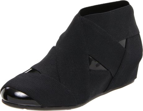 United Nude United Nude Womens Helix Lo Flat in Black - Lyst