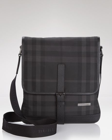 Burberry Crossbody Messenger Bag in Black for Men | Lyst