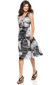 Jones New York Sleeveless Printed Vneck Dress - Lyst