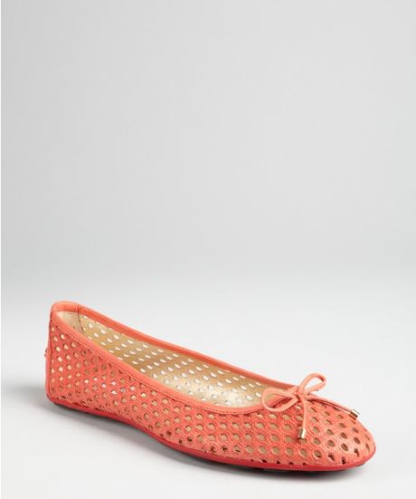 Jimmy Choo Coral Perforated Leather Walsh Bow Embellished Flats in Pink (coral) - Lyst