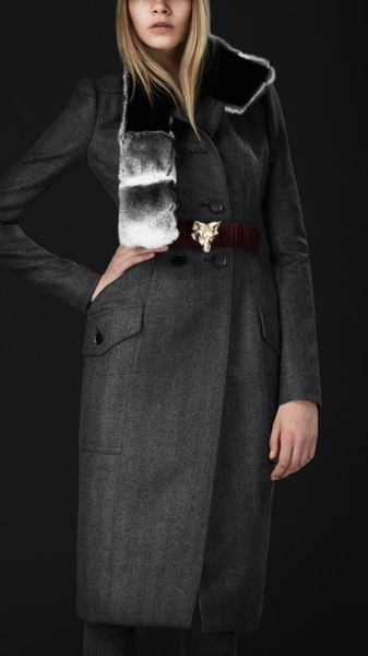 Burberry Prorsum Fur Collar Herringbone Top Coat in Gray (mid grey) - Lyst