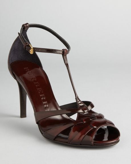 Burberry Sandals Dunstall Tstrap Heel in Brown (bordeaux) | Lyst