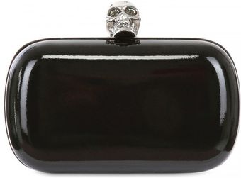 Alexander McQueen Classic Skull Patent Leather Box Clutch - Lyst