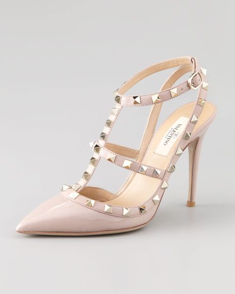 Valentino Rockstud Classic Slingback in Pink (blush)