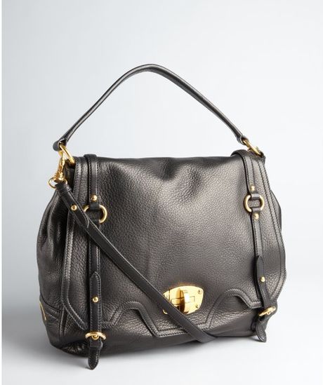 Miu Miu Black Leather Buckle Turnlock Convertible Shoulder Bag in Black - Lyst