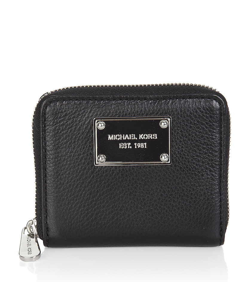 Michael By Michael Kors Jet Set Zip Around Small Wallet in Black (jet) | Lyst