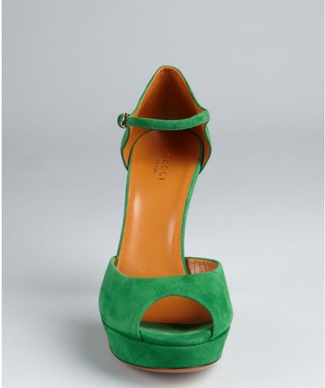 gucci emerald green heels