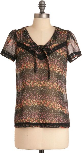 ModCloth Seminar Moment Top - Lyst
