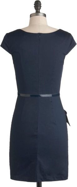 Modcloth Asymmetry Grows in Brooklyn Dress in Blue - Lyst