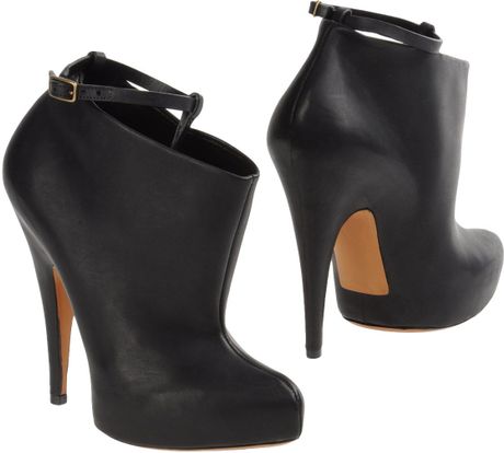 Givenchy Shoe Boots in Black - Lyst