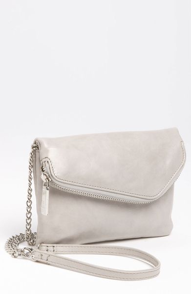 Hobo Zara Vintage Crossbody Bag in White (dove)