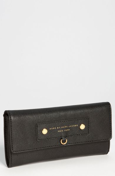 Marc By Marc Jacobs Preppy Leather Continental Wallet in Black - Lyst