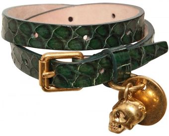 Alexander McQueen Skull Charm Leather Bracelet - Lyst