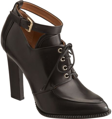 Givenchy Laceup Apron Toe Bootie in Black - Lyst