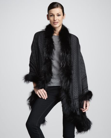 Gucci Foxtrimmed Gg Stole in Black (one size) - Lyst