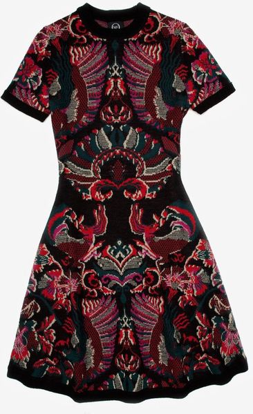 Alexander Mcqueen Short Sleeved Knit Dress in Multicolor (black) - Lyst